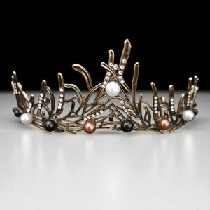 Woodlands Bead And Rhinestone Tiara NWT